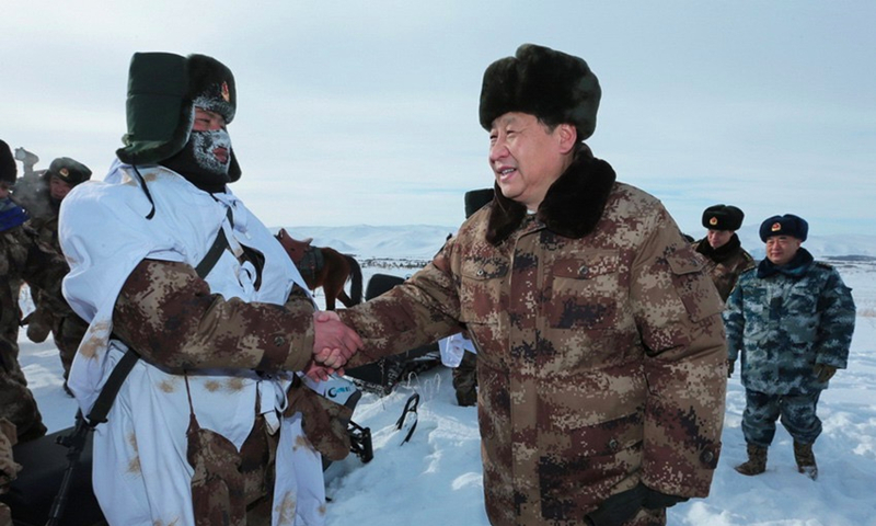 2014年1月26日，習近平總書記春節前夕冒嚴寒踏冰雪慰問邊防官兵。